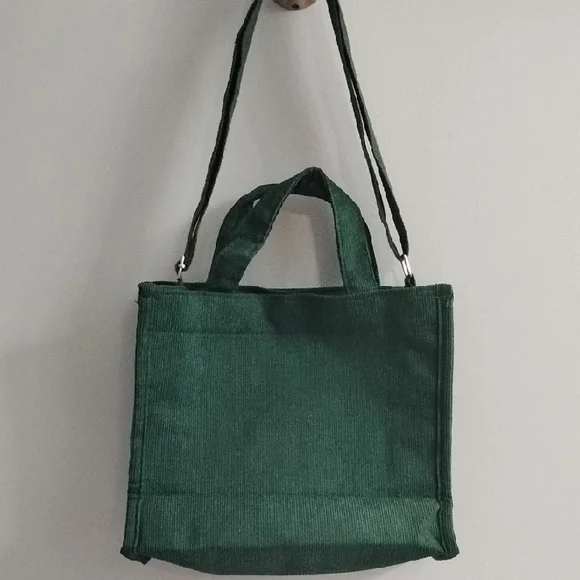 NWOT Redsinda Green Corduroy Tote with Logo Patch 😍 Stunning Forest Green 💚 - Picture 5 of 5